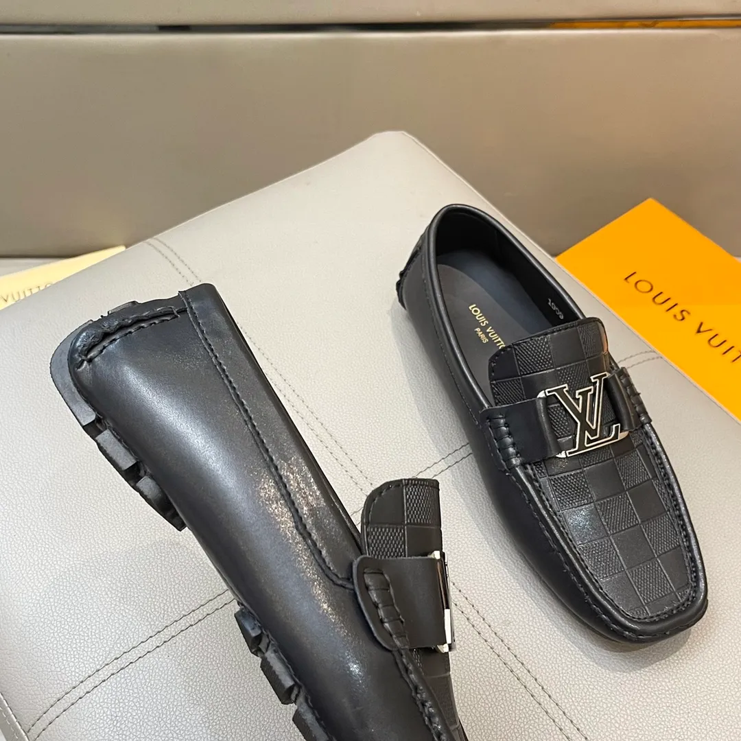 Factory price: 460💰LV men's beanie shoes 2025 official website synchronization <market top version> cowhide pressed grid ➕ black cow lining original packaging. Size 38-45